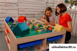 Дидактический стол с комплектом развивающих пособий (игровой  "Ландшафт") 10104SПР